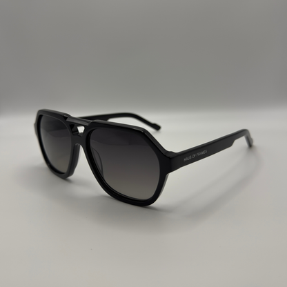 Fairfax - Black